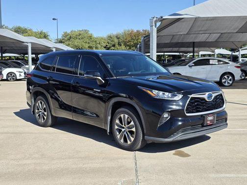 2020 Toyota Highlander Hybrid XLE