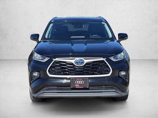 2020 Toyota Highlander Hybrid XLE