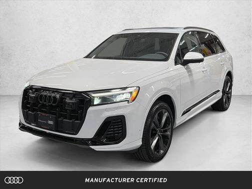 2025 Audi Q7 55 Premium Plus
