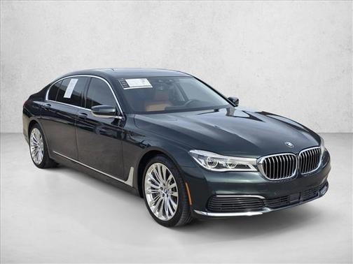 2019 BMW 750 I