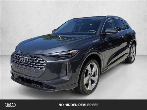 Tambora Gray Metallic 2025 Audi Q5 Prestige