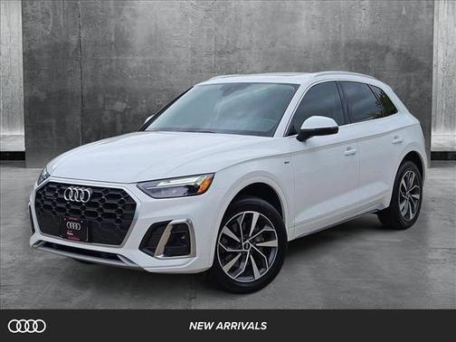 2022 Audi Q5 45 S line Premium