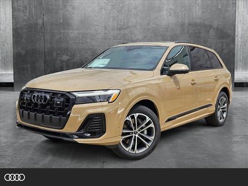 2025 Audi Q7 45 Premium