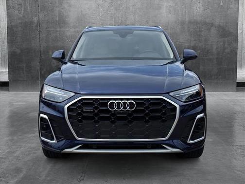 2025 Audi Q5 45 S line Premium Plus