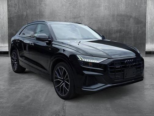 2023 Audi Q8 55 Prestige