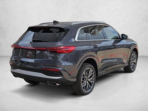 Tambora Gray Metallic 2025 Audi Q5 Premium Plus TFSI quattro S tronic