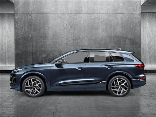 2025 Audi Q6 e-tron Premium Plus quattro