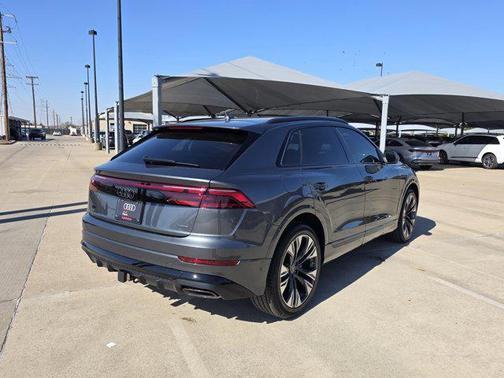 2026 Audi Q8 55 Premium Plus