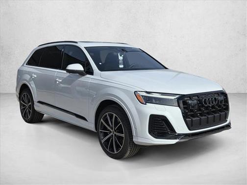 2026 Audi Q7 45 Premium Plus