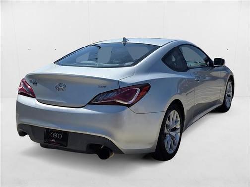 2013 Hyundai Genesis Coupe 2.0T Premium