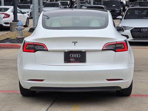 2023 Tesla Model 3 Standard Range