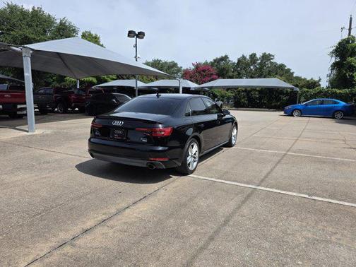 2017 Audi A4 Season of Audi ultra Premium