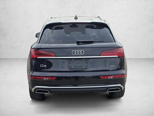 2023 Audi Q5 45 S line Premium