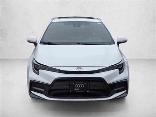 White 2020 Toyota Corolla SE