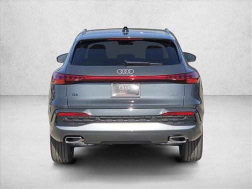 2025 Audi Q5 Premium TFSI quattro S tronic