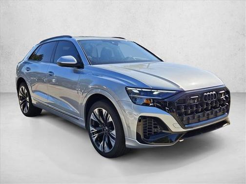 2025 Audi Q8 55 Premium