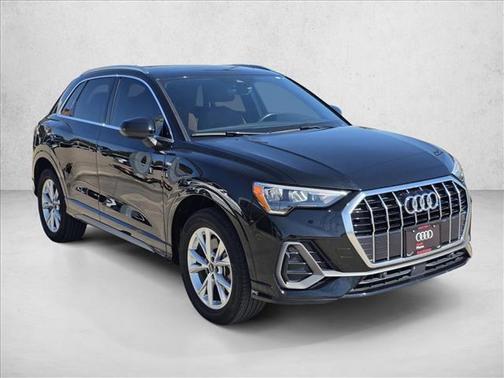 2021 Audi Q3 45 S line Premium