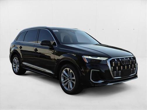 2025 Audi Q7 55 Prestige