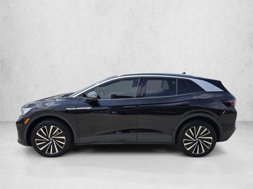 Deep Black 2023 Volkswagen ID.4 Pro S Plus