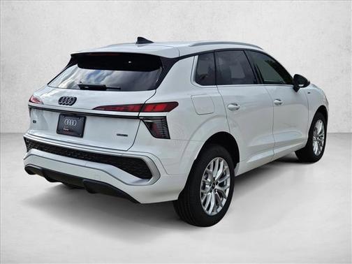 Arkona White 2026 Audi Q3 TFSI quattro S tronic