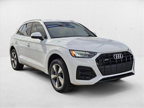 2025 Audi Q5 40 Premium
