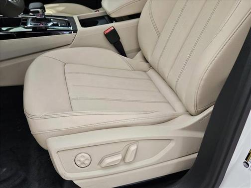 2025 Audi Q5 40 Premium