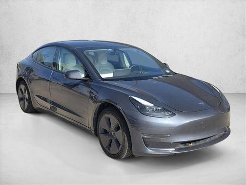 2022 Tesla Model 3 Standard Range