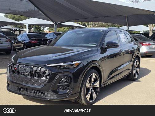 Mythos Black Metallic 2025 Audi SQ5 3.0T Premium Plus SUV