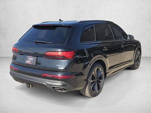 2026 Audi Q7 55 Premium Plus