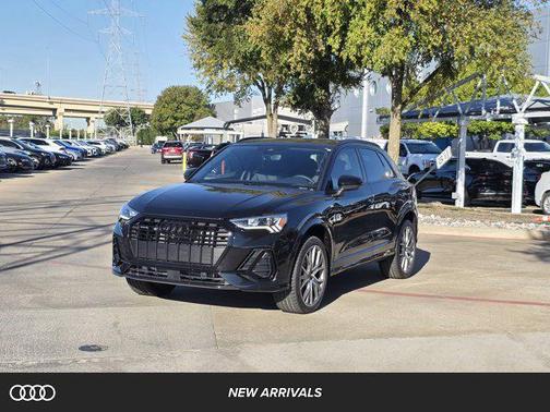 2025 Audi Q3 45 S line Premium Plus