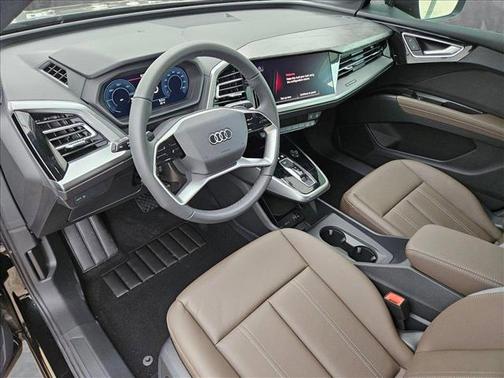 2025 Audi Q4 e-tron Premium 55 quattro