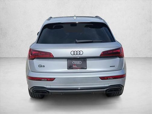 2025 Audi Q5 45 S line Premium
