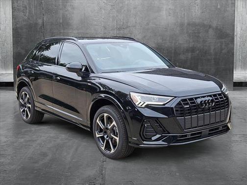 2025 Audi Q3 45 S line Premium Plus