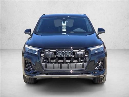 2026 Audi Q7 55 Premium Plus