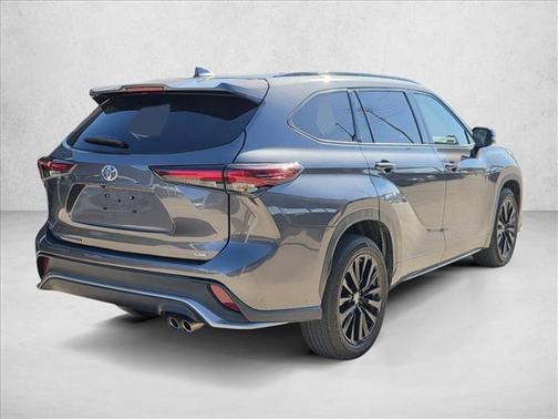 2024 Toyota Highlander XSE