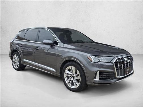 Samurai Gray Metallic 2021 Audi Q7 55 Prestige
