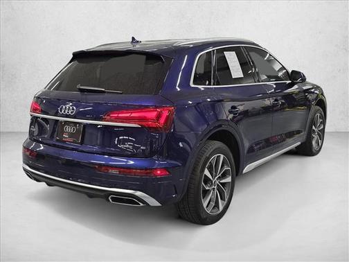2022 Audi Q5 45 S line Premium Plus