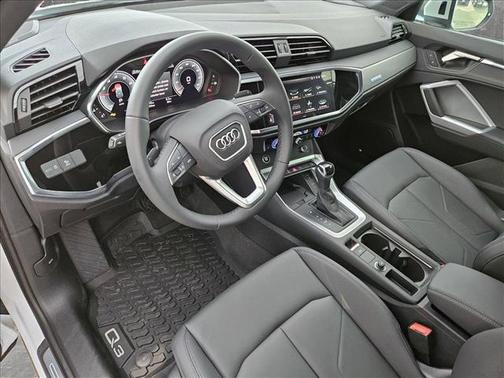 2024 Audi Q3 45 S line Premium Plus
