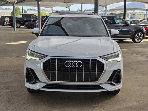 2024 Audi Q3 45 S line Premium Plus