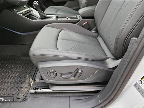 2024 Audi Q3 45 S line Premium Plus