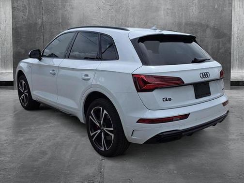 2025 Audi Q5 45 S line Premium Plus