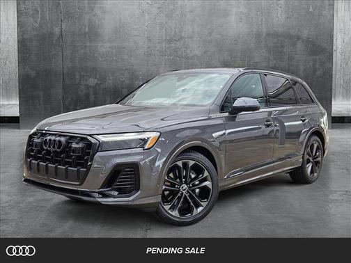 2025 Audi Q7 55 Premium Plus