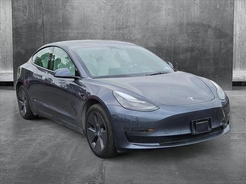 2023 Tesla Model 3 Standard Range
