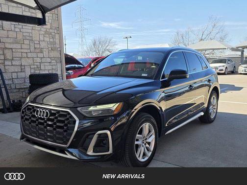 2022 Audi Q5 45 S line Premium