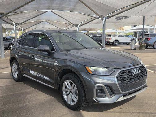 2022 Audi Q5 45 S line Premium