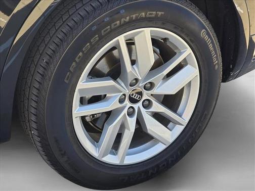 2022 Audi Q5 45 S line Premium