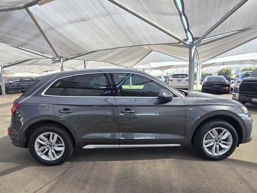 2022 Audi Q5 45 S line Premium