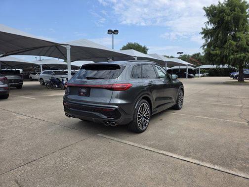 2025 Audi SQ5 3.0T Premium Plus