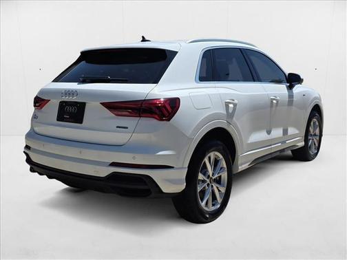 2025 Audi Q3 45 S line Premium Plus