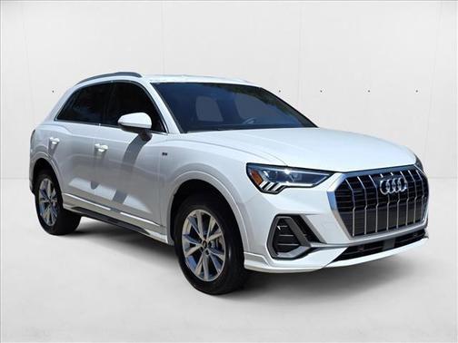 2025 Audi Q3 45 S line Premium Plus